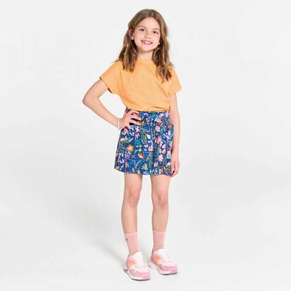 تيشيرت برتقالي فاتح بأكمام قصيرة بنقش مطرز للفتيات